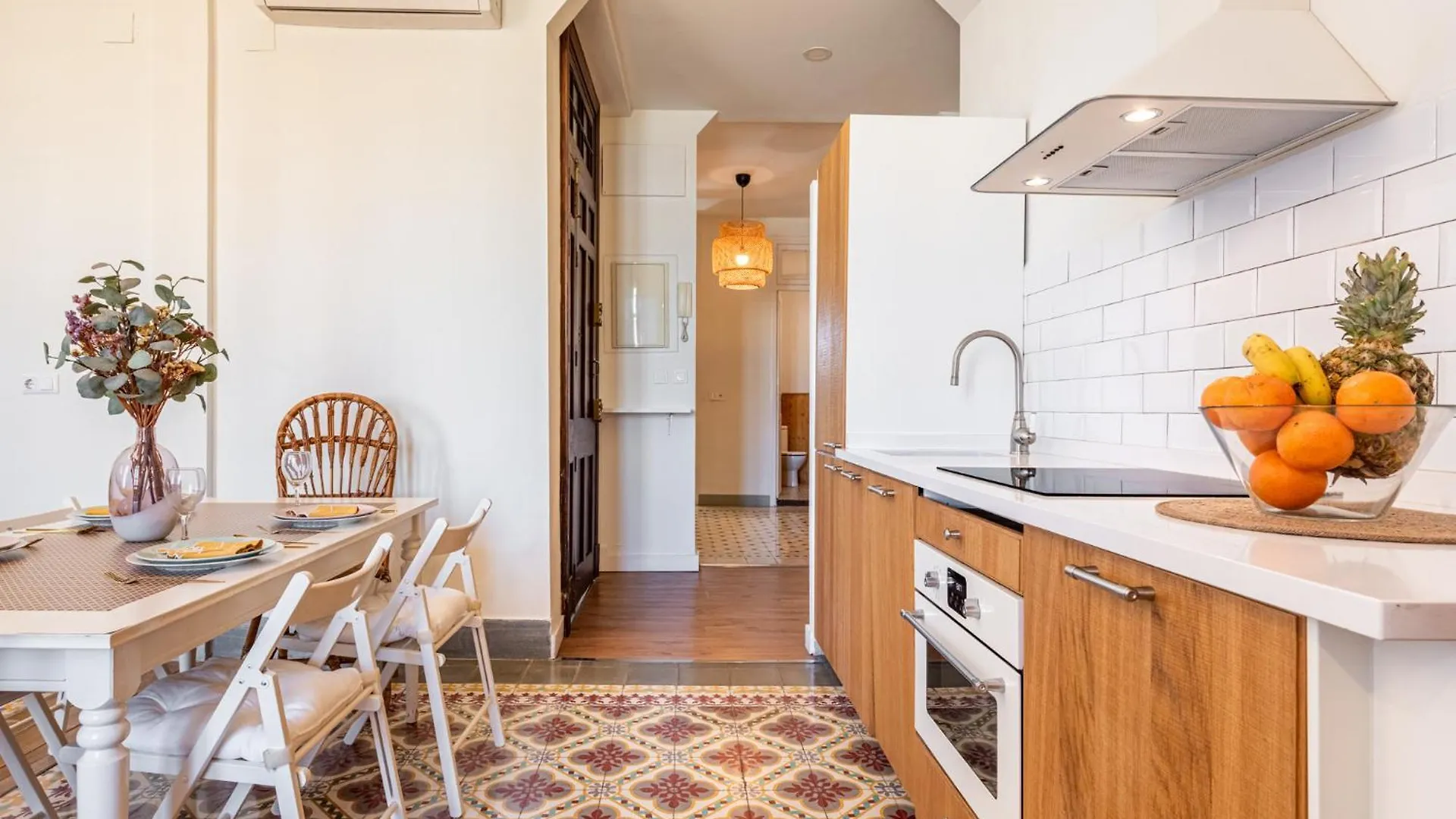 Malaga Cozy Apt Amazing Location 0*,